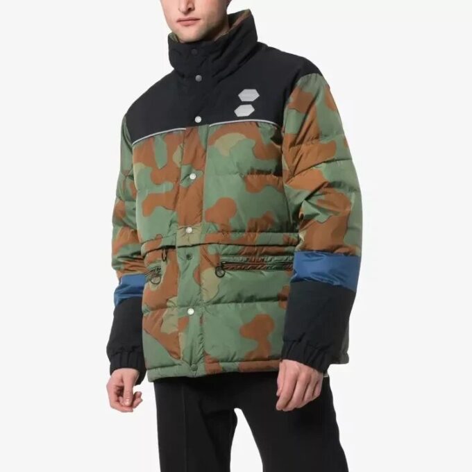 Chaqueta con estampado de camuflaje Camuflaje