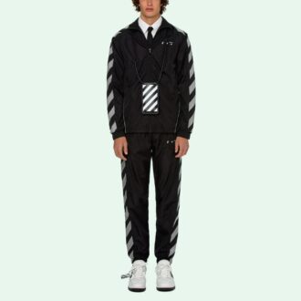 Chaqueta de entrenamiento con rayas en las mangas laterales SS21, negra