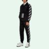 Chaqueta de entrenamiento con rayas en las mangas laterales SS21, negra
