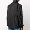 Chaqueta de hombre con cremallera y rayas diagonales