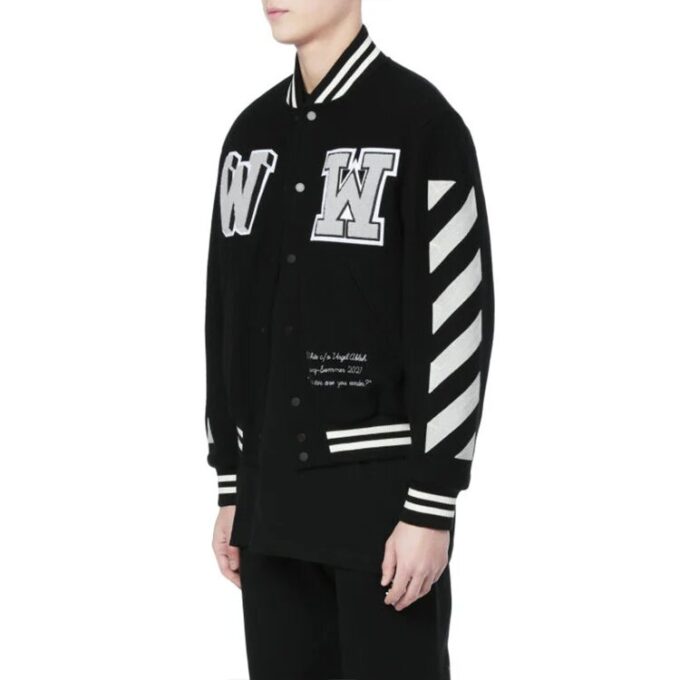 Chaqueta de manga larga con estampado de letras SS21, color negro