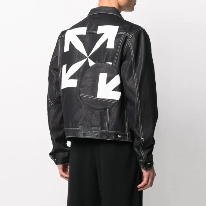 Chaqueta Denim con estampado de flechas SS21, negra
