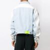 Chaqueta Denim con mangas de diferentes tejidos, lavada en blanco