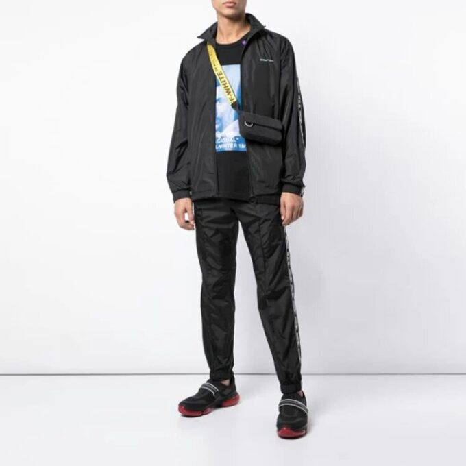 Chaqueta deportiva «Negra»