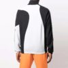 Chaqueta holgada con estampado de letras del logotipo, versión en negro y blanco
