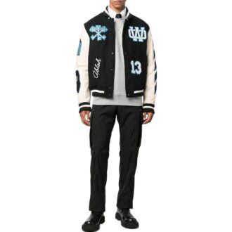 Chaqueta universitaria con parche con el logotipo «Negra»