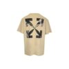 Colección Primavera-Verano 2022: Jersey de pantalones cortos con cuello redondo y estampado de flechas geométricas, color beige