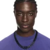 COLLAR DE CADENA CON FLECHA NEGRO