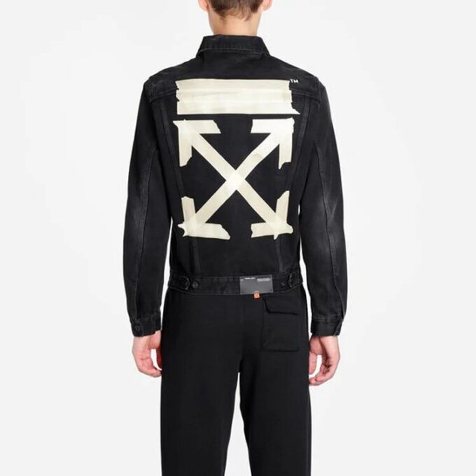 Correa de goma bronceada Chaqueta clásica de Denim con logotipo Arrow