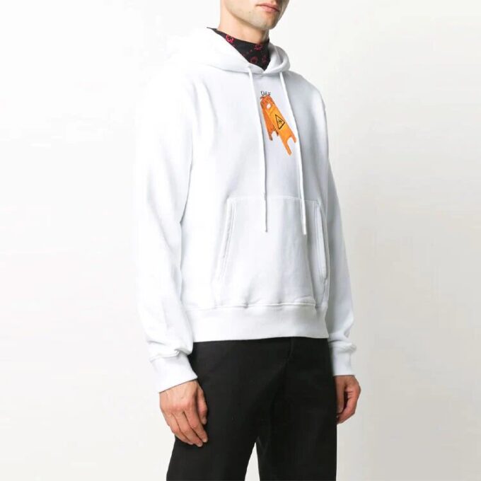 Cuello redondo con estampado de flechas, versión casual, blanco