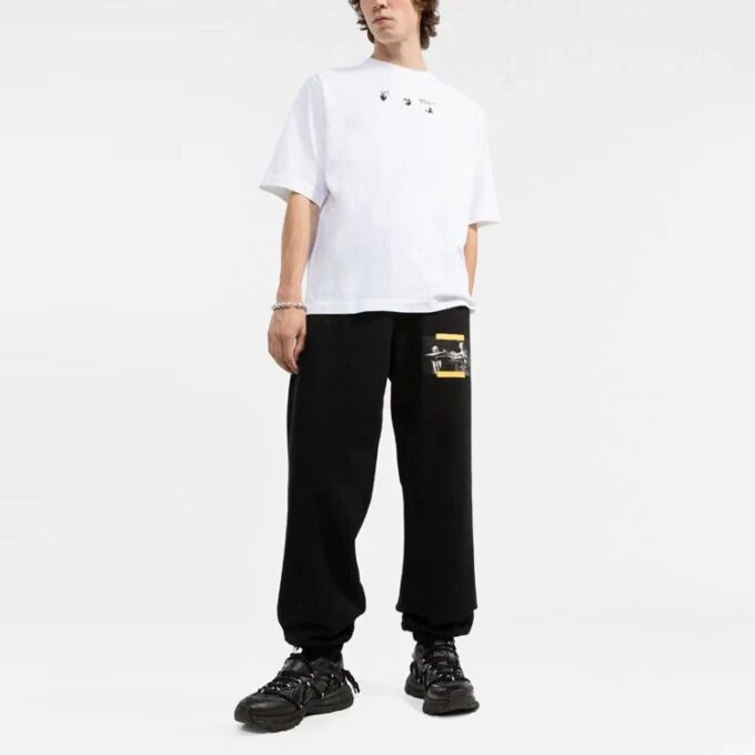 FW21 Camiseta de algodón Arrow de cuello redondo, pantalones cortos y corte ajustado, color blanco