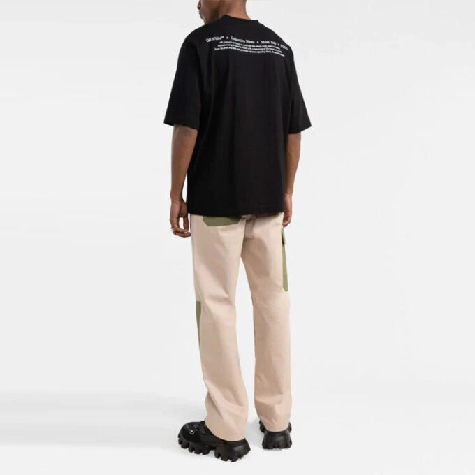 FW21 Estampado, cuello redondo, pantalones cortos, corte entallado, negro