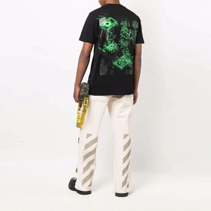 FW21 Estampado de letras, pantalones cortos, versión estándar, negro