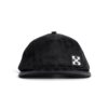 Gorra con visera y apliques de algodón, color negro