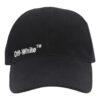 Gorra negra con logotipo impreso en el lateral