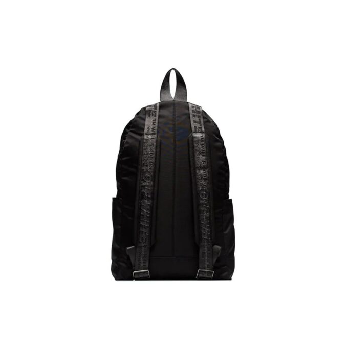Mochila con estampado del logotipo, negra