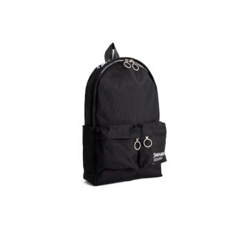 Mochila escolar con estampado de letras, cremallera y múltiples bolsillos, color negro