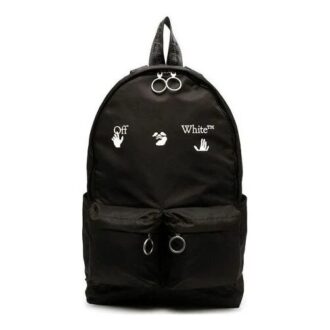 Mochila escolar con múltiples bolsillos y estampado