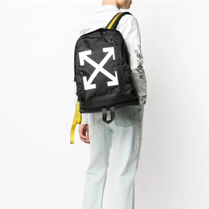 Mochila Fashion Arrow Amarilla