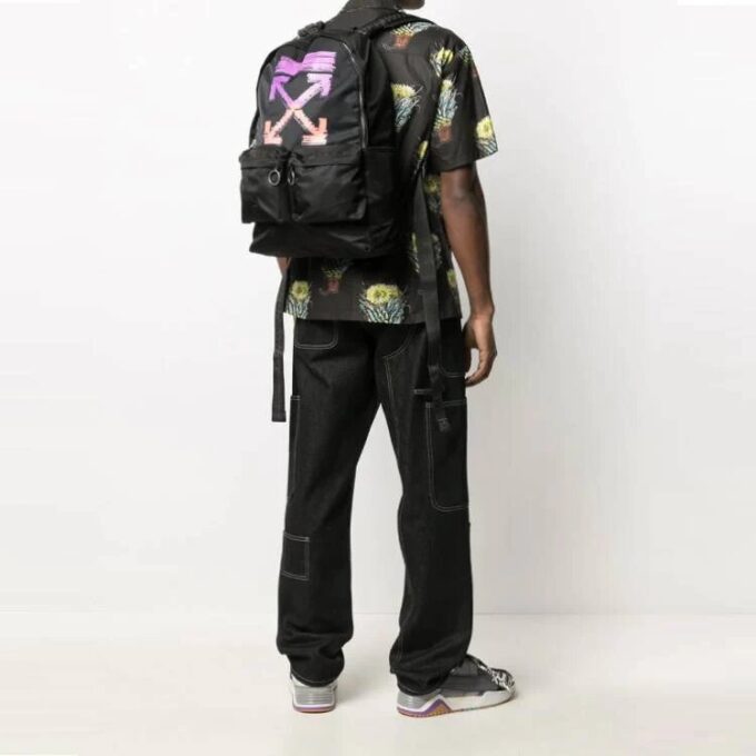 Mochila Marker «Negro/Fucsia»