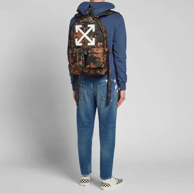 Mochilas con logotipo de camuflaje Camuflaje