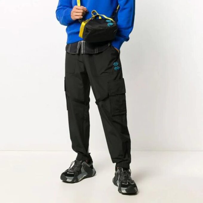 Mono de hombre con múltiples bolsillos atados FW20, negro