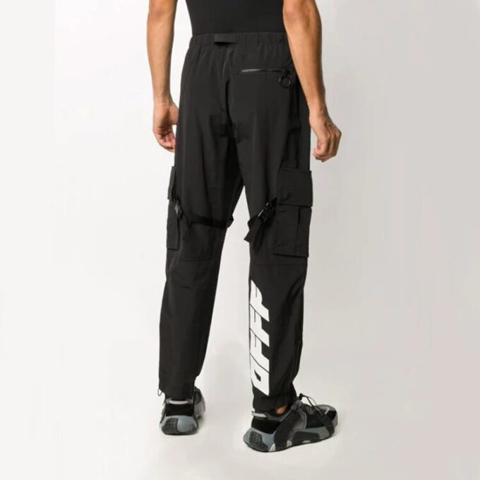 Mono de hombre con múltiples bolsillos atados FW20, negro