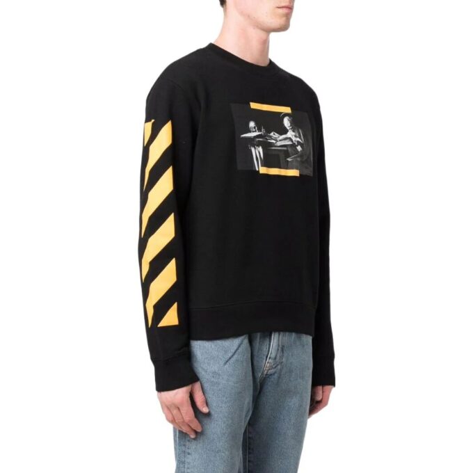 Off-White Camiseta de hombre con estampado, cuello redondo y manga larga, color negro