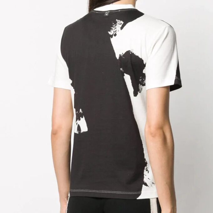 Off-White con estampado, pantalones cortos, negro