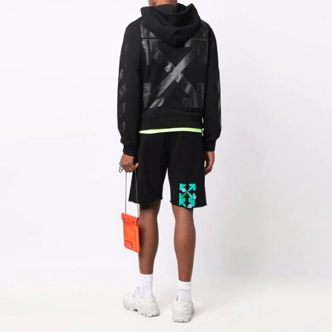 Off-White Hombre FW21 Detalle de patrón de flechas Negro
