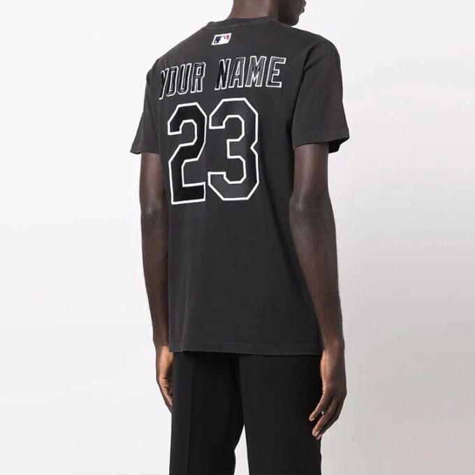 Off-White x New Era x MLB Crossover SS22 Camiseta de manga corta con estampado de logotipo, versión estándar, negro
