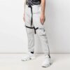 Pantalones cargo con estampado de logotipo. Pantalones casuales funcionales. Gris claro
