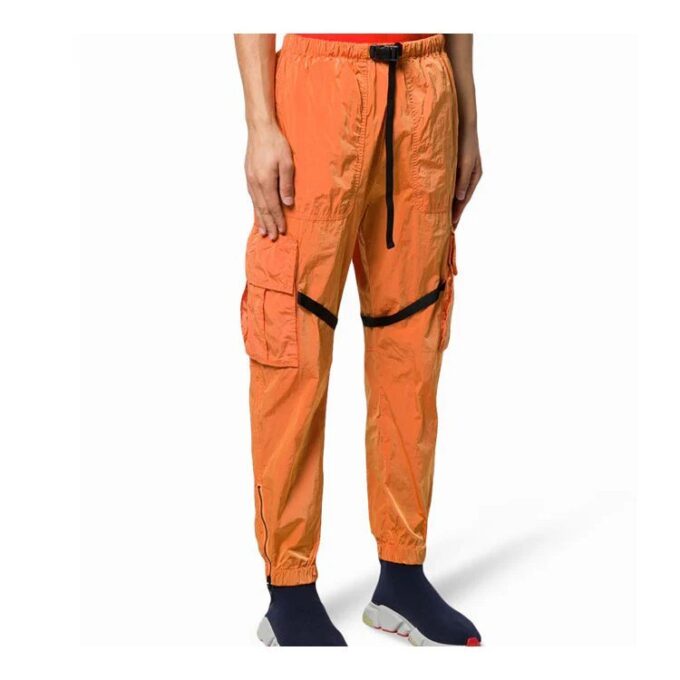 Pantalones cargo de estilo urbano de nailon con logo liso