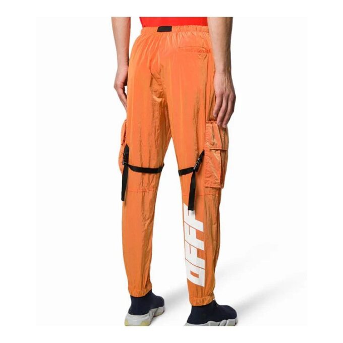 Pantalones cargo de estilo urbano de nailon con logo liso