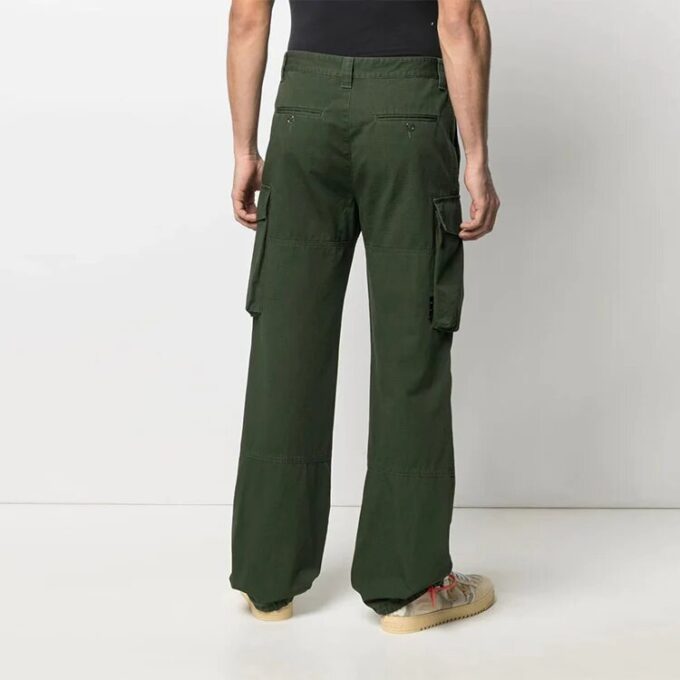Pantalones cargo rectos laterales SS21, versión verde