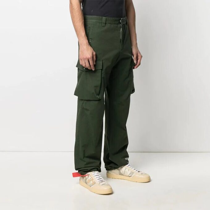 Pantalones cargo rectos laterales SS21, versión verde
