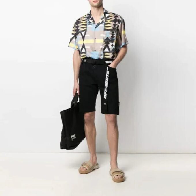 Pantalones Cortos informales con diseño de cinturón con letras FW21, versión en negro