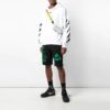 Pantalones Cortos negros con letras y flecha en la espalda