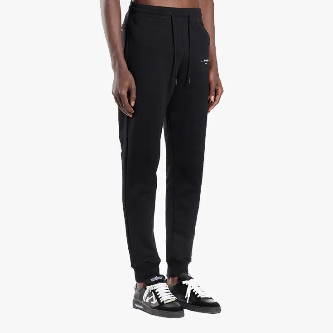 Pantalones de chándal ajustados con gráfico 3D, marcas diagonales y Arrows, negro/blanco