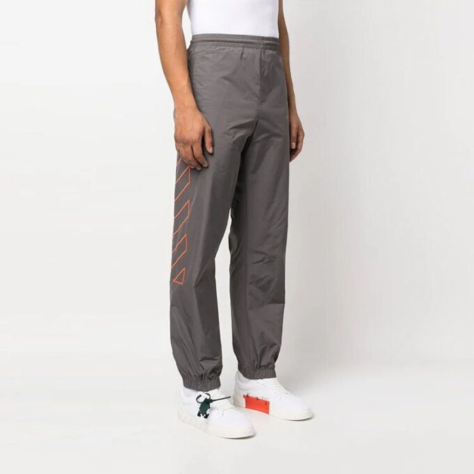 Pantalones de chándal de pierna recta con detalle de logotipo