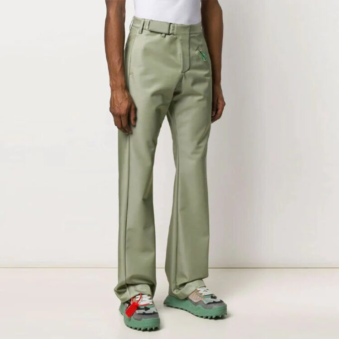 Pantalones de diseño liso, versión de corte ajustado