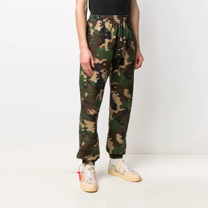 Pantalones deportivos con estampado de logotipo SS21, camuflaje
