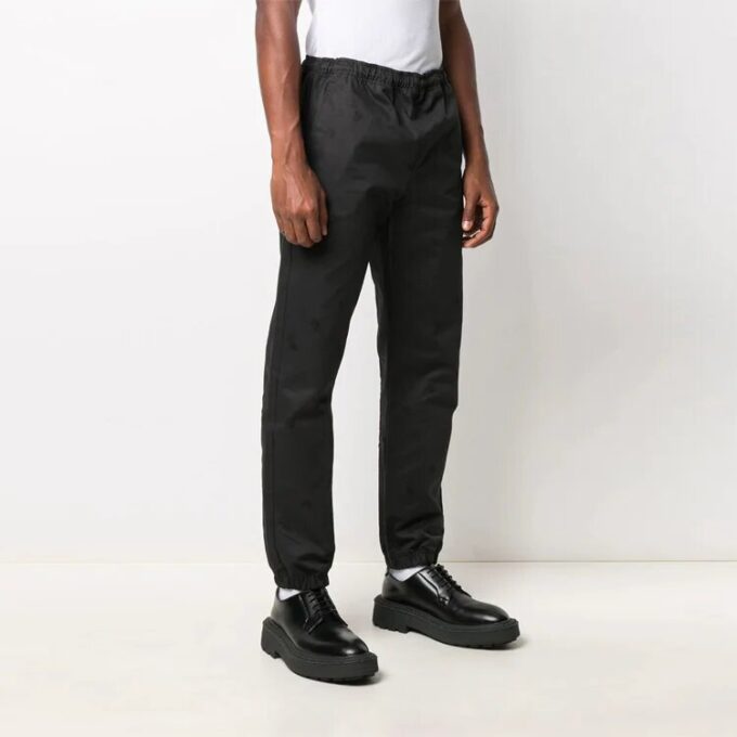 Pantalones deportivos con logo grande de la colección primavera-verano 2021, negros