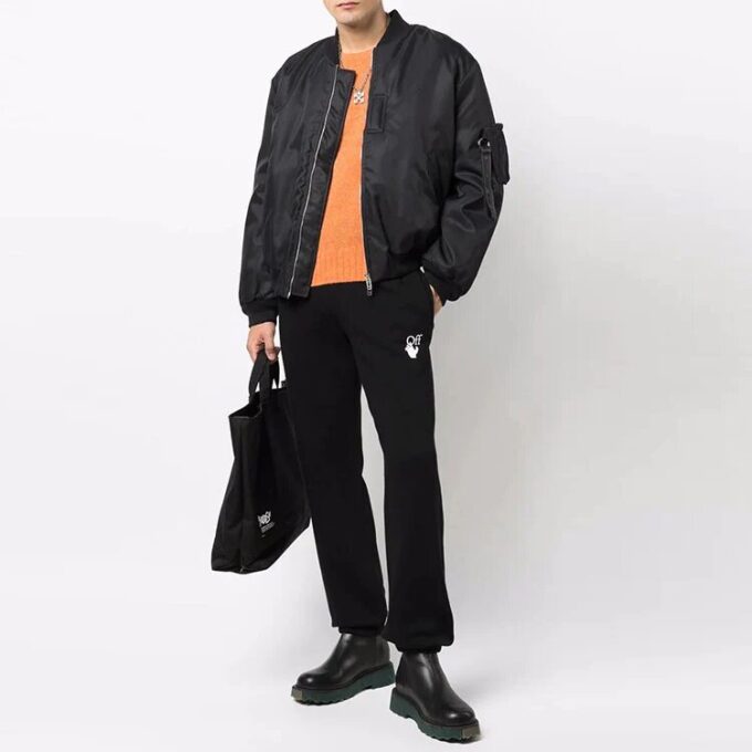 Pantalones deportivos/pantalones/joggers Off-White para hombre FW21 de algodón con estampado de flechas, corte holgado, negros