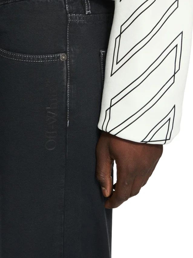 Pantalones holgados y ajustados Half Arrow Pantalones holgados y ajustados Half Arrow