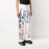 Pantalones informales rectos de cintura alta con estampado de grafitis Off-White para hombre, colección FW22, versión en blanco