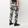 Pantalones jogger informales con estampado de logotipo SS21, versión estándar, camuflaje, blanco