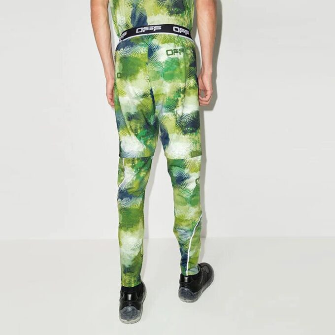 Pantalones largos informales de hombre Off-White con estampado de camuflaje, color verde