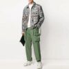Pantalones largos rectos holgados con múltiples bolsillos, color verde