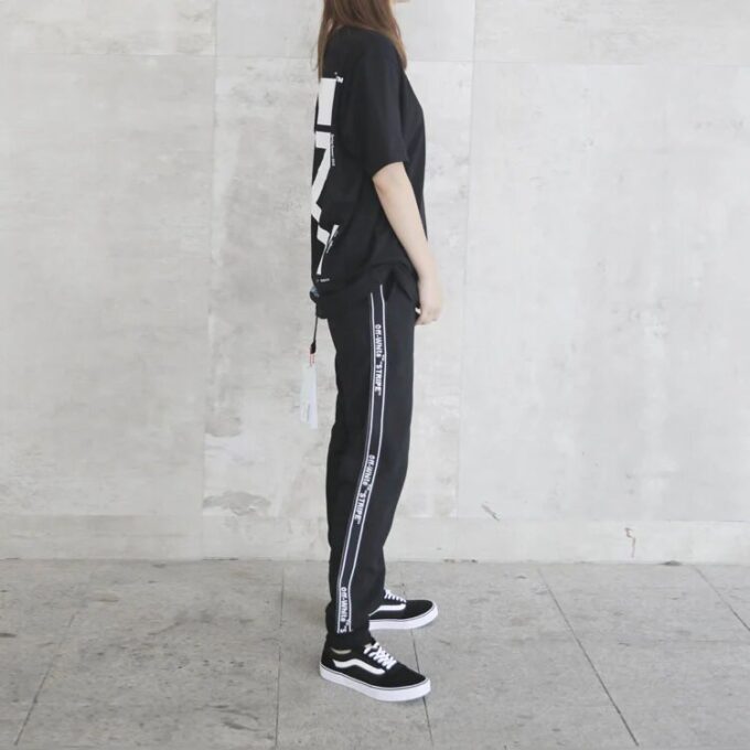 Pantalones Off-White para hombre con raya lateral, negros